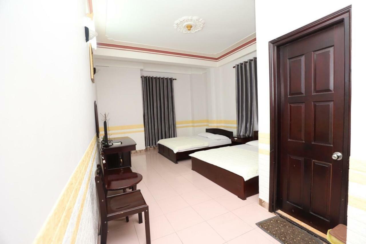 Phuc Long 2 Hotel Can Tho Exterior photo